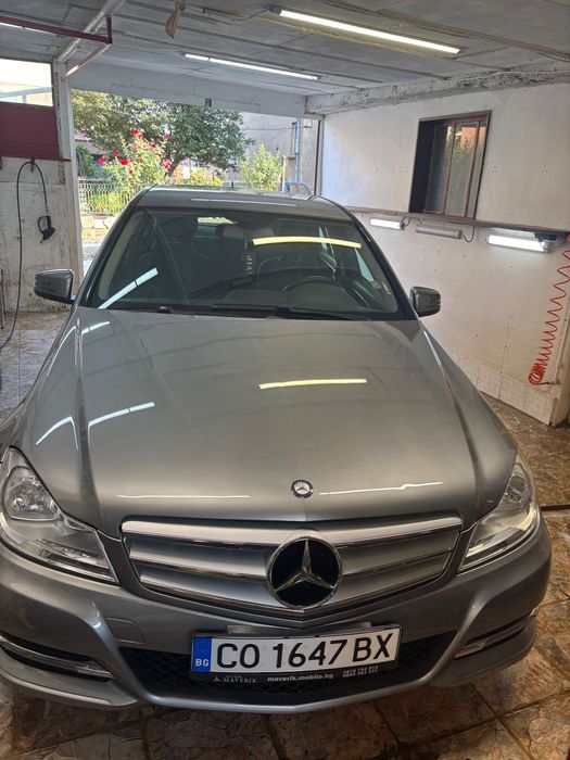 Решетка за mercedes w204 facelift