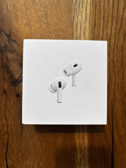 AirPods Pro (2nd generation) cu MagSafe Charging Case - nou, sigilat