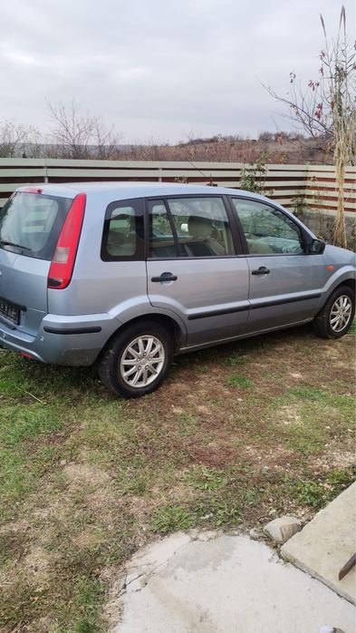 FORD Fusion 0 — imagine 4