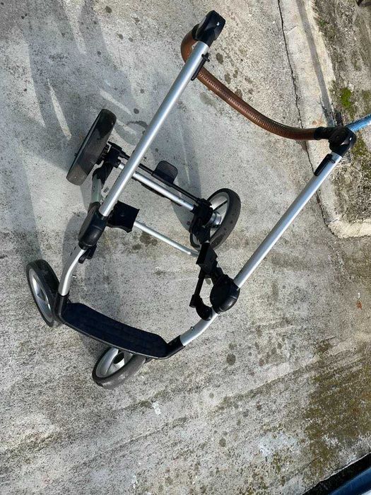 Детска количка Mutsy Evo, употребявана, здрава.