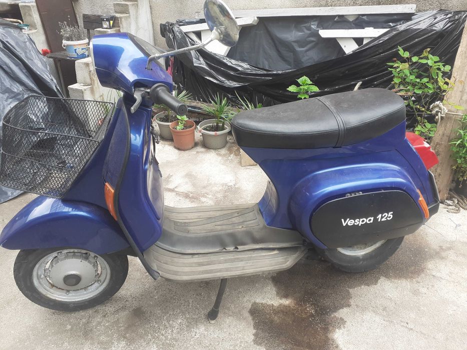 Продава се Веспа  125
