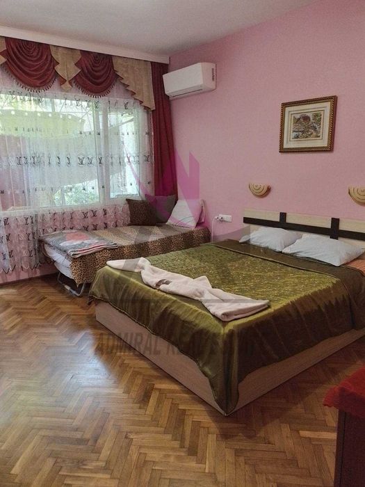 Дава се под наем Тристаен апартамент в Варна, ВИНС - 76 кв.м за 500 € - Снимка #2