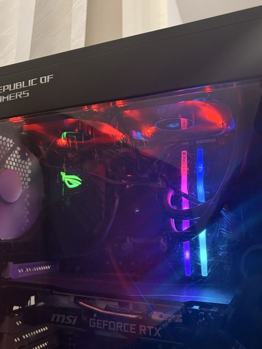 Pc-Rtx2070S R5 5600X-Samsung g4 240Hz.