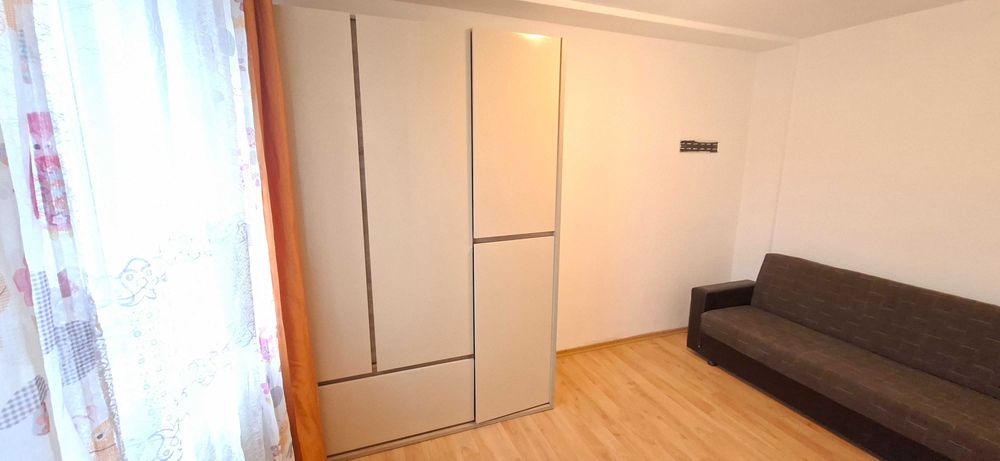 Apartament de inchiriat