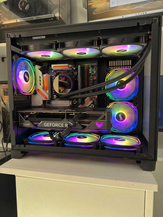 PC Gaming Ryzen 7 9800X3D/32GB DDR5/ SSD 1TB/RTX 4070Ti /Garantie/TVA!