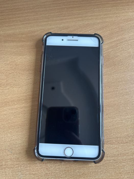Телефоны на запчасти ( айфон 7, samsung )