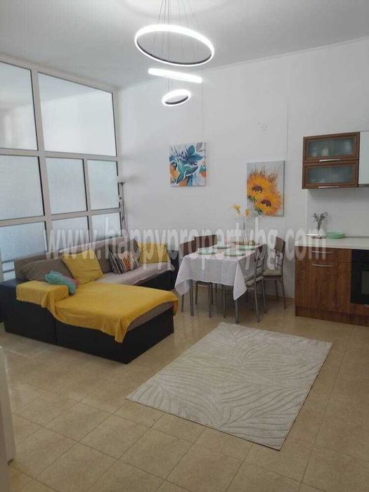 Продава се Тристаен апартамент в Несебър - 98 кв.м за 909 €/кв.м - Снимка #3