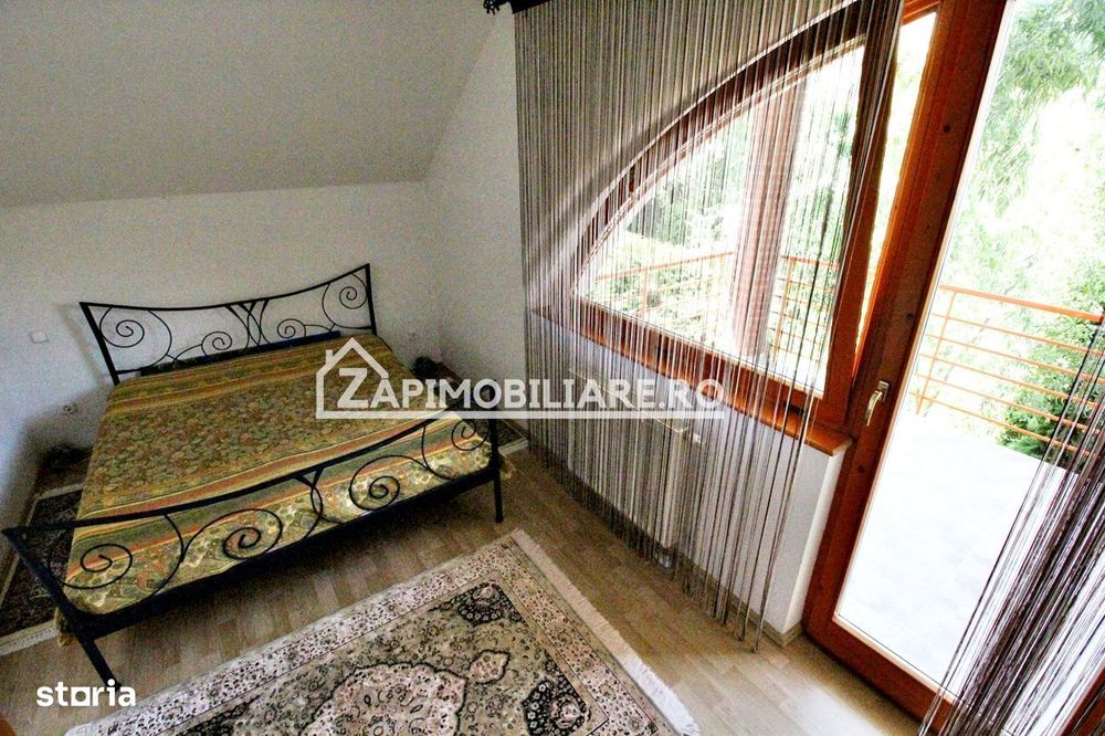 Casă 4 camere 220mp.utili 800 mp.teren cartier Orizont Livez