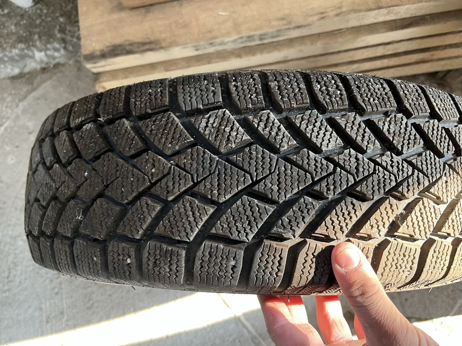 Продам зимние резины
