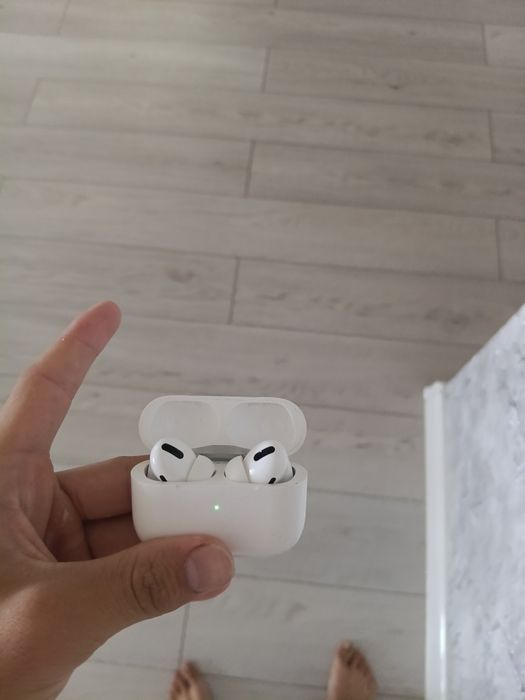 Airpots pro  ariginal