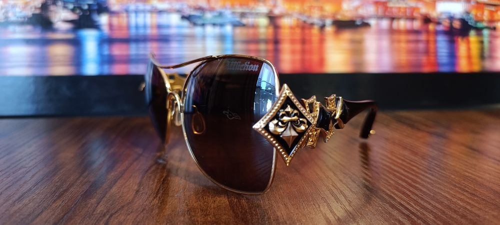 Культовые женские очки от бренда Afflection