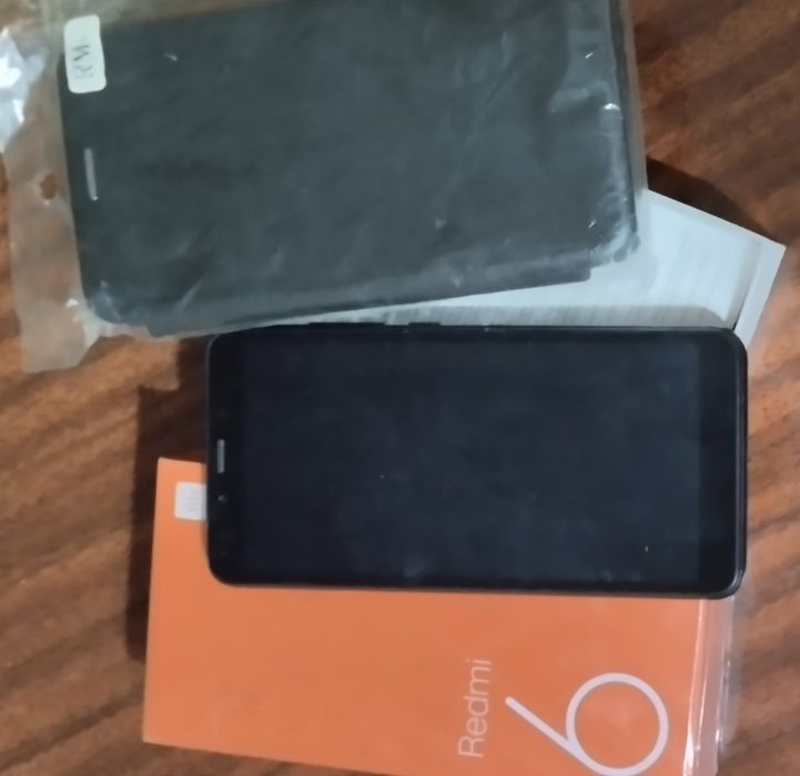 Redmi 6 , продаётся ( сотилади) уз.IMEY  зарегистрирован