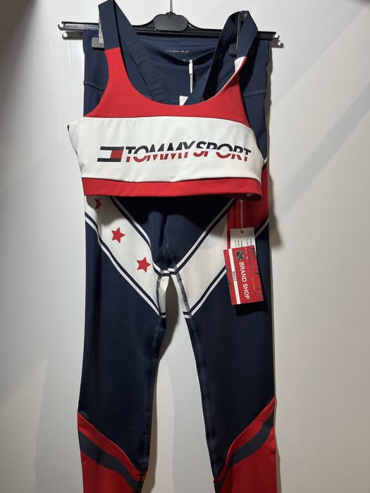 Спортен екип Tommy Hilfiger