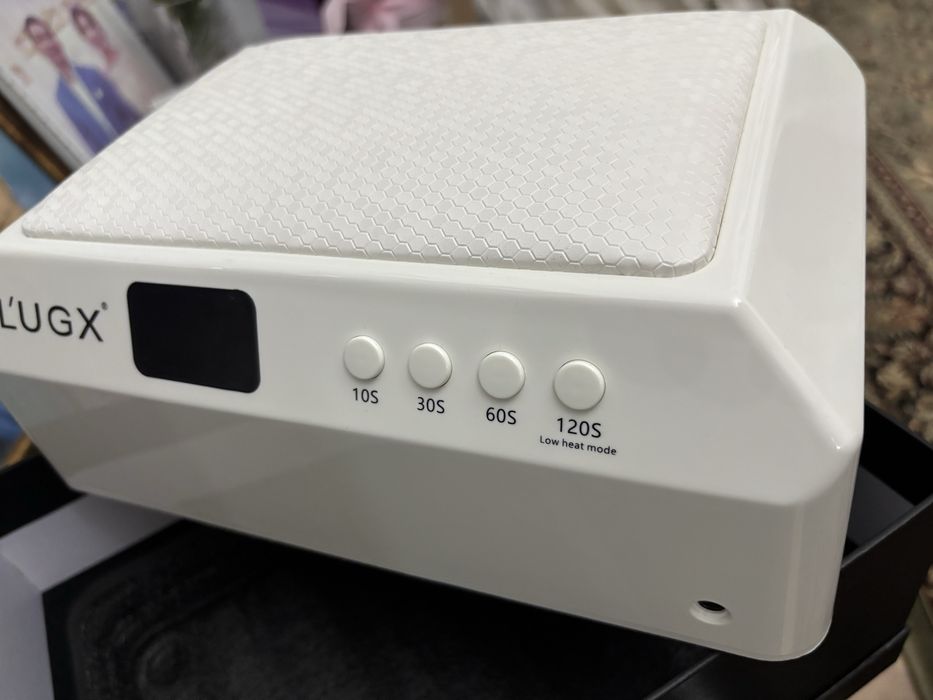 Продается лампа сушка для гель лака