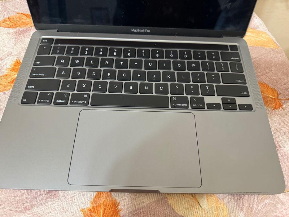 MacBook Pro 2020 i5, 512gb за части