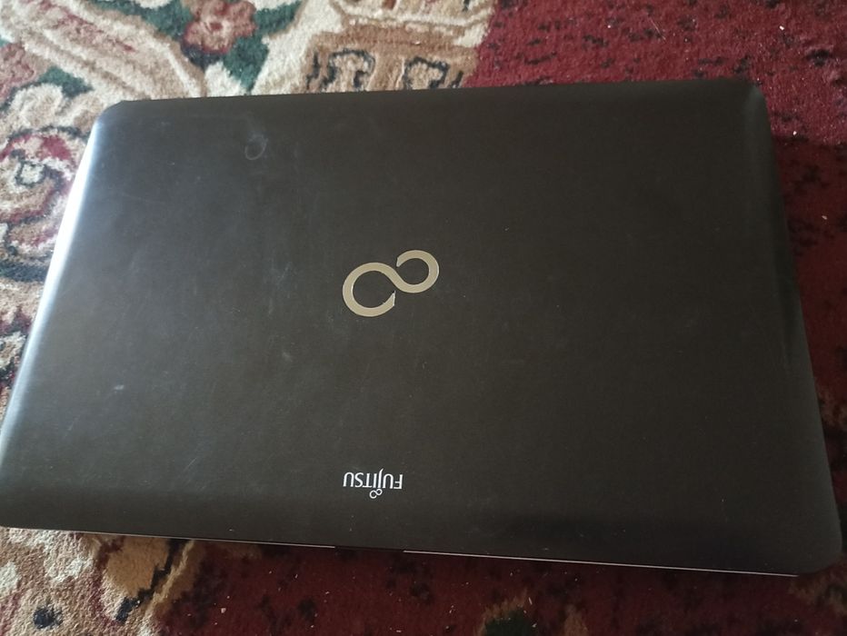 Navoida Noutbuk azu 8gb ssd 128gb