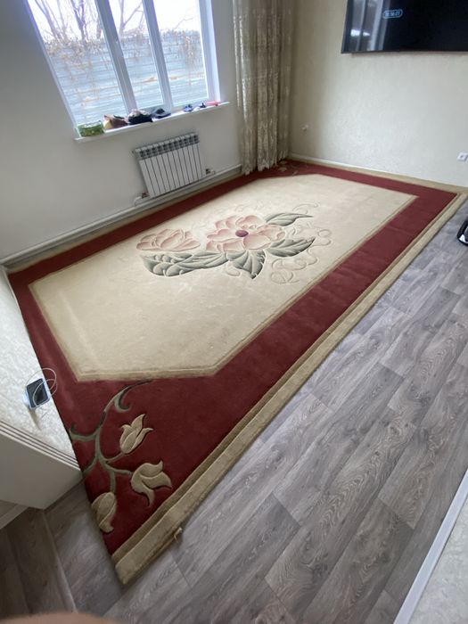 Продам ковёр 3х5