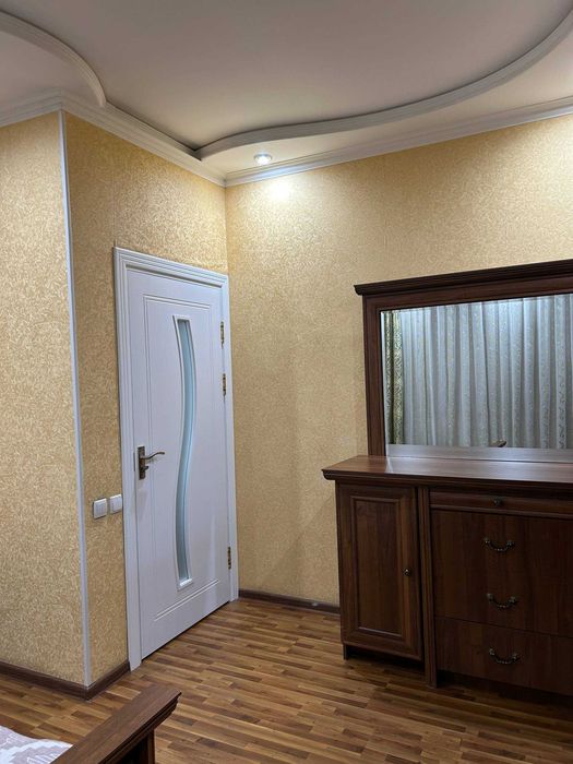 Успейте!!! Срочно продается квартира в Юнусабадском р-не 4 ком