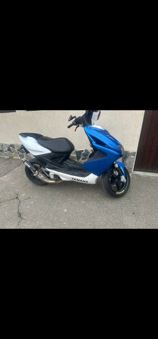 Yamaha Aerox 50cc RR Valentino Rossi