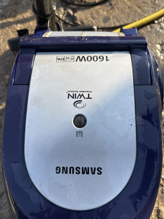 Нерабочий пылесос Samsung