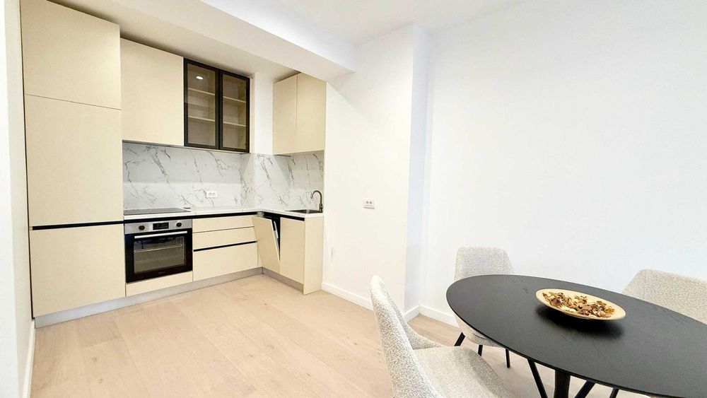 Inchiriere lux | Aviatiei Tower | 2 camere 60mp | Promenada