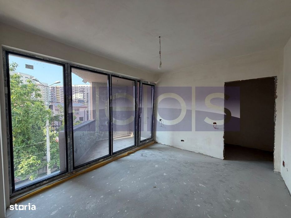 Vanzare Garsoniera 30Mp | Lizeanu | Bloc Nou | Parcare | Terasa