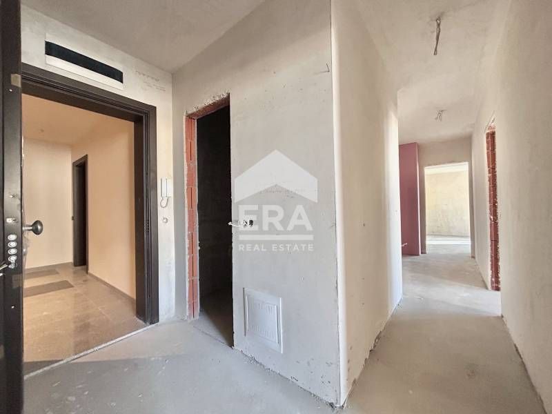 Продава се Тристаен апартамент в София, Кръстова вада - 104 кв.м за 2301 €/кв.м - Снимка #7