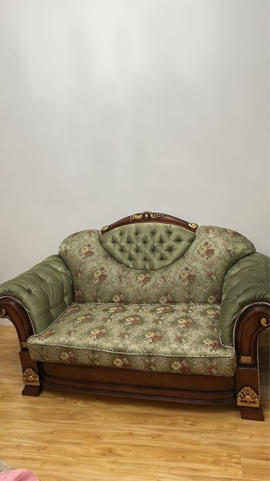 Диван тройка зеленого цвета