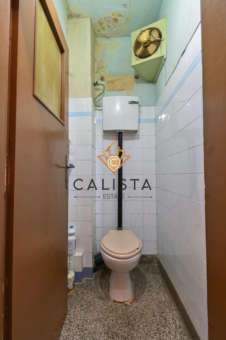 Тристаен апартамент за продажба в ж.к. Сухата река, 2093279