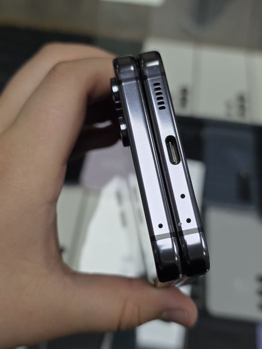 Samsung Flip5 512/256GB