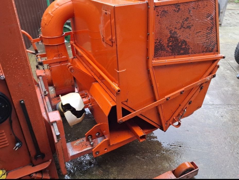 Tractor japonez Kubota 4x4