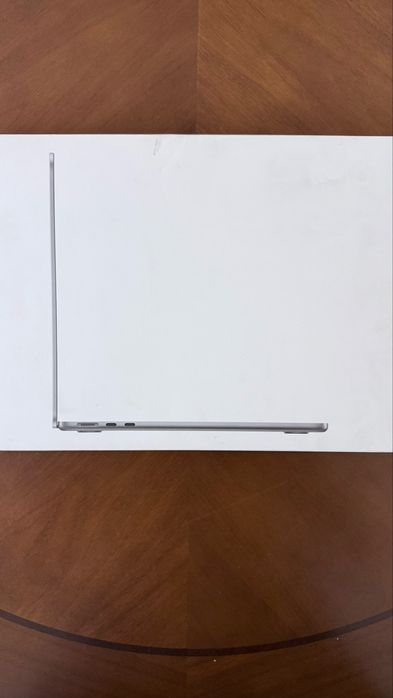 MacBook Air M2 2022