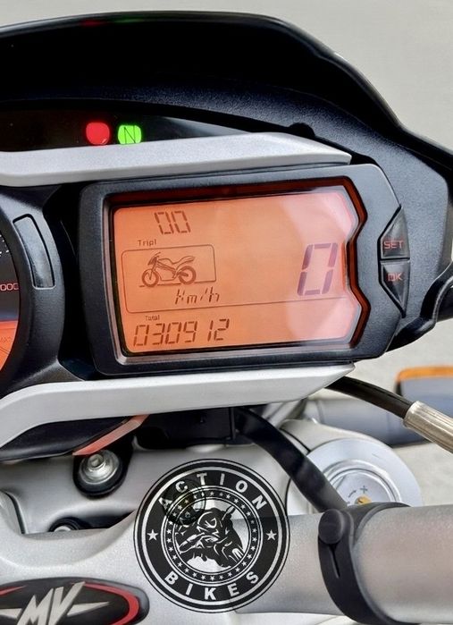MV Agusta Brutale 920