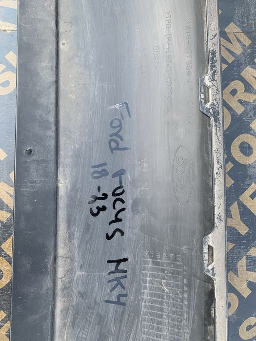 Спойлер Броня Ford Focus