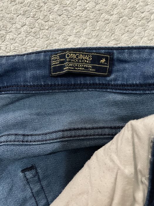 Blugi barbati marimi 30-32