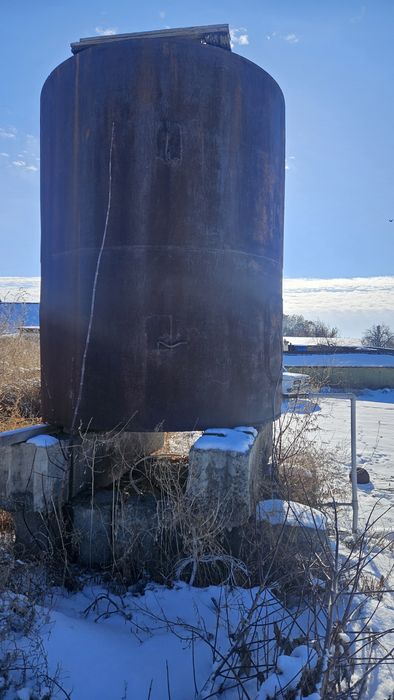 Продам ёмкости для воды или полива