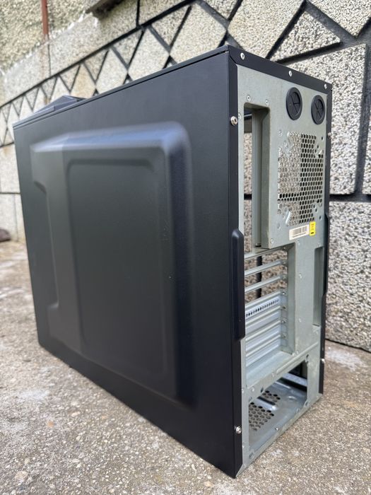 Кутия за компютър Cooler Master HAF 912 и 922