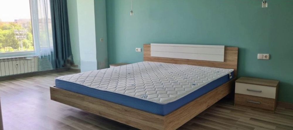 Дава се под наем Тристаен апартамент в София, Зона Б-5 - 80 кв.м за 799 € - Снимка #3