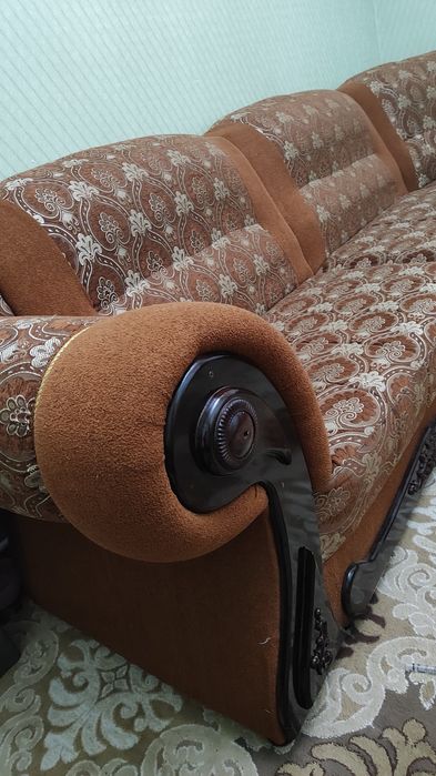 Продам уголок б/у