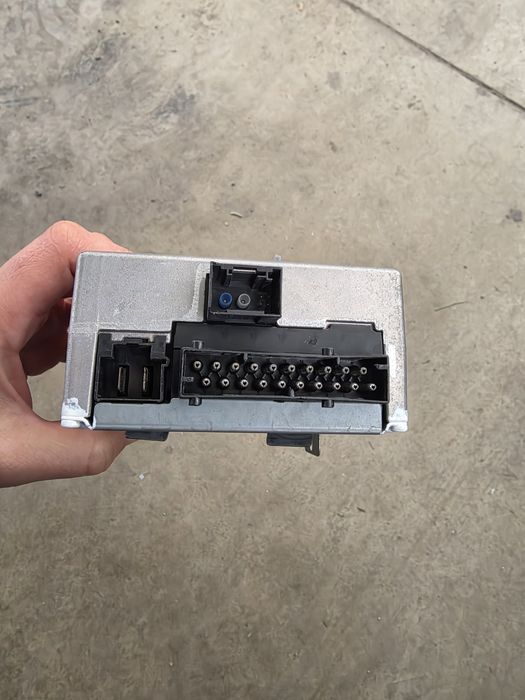 БМВ Усилвател  HARMAN BECKER Kardon BMW F01 F06 F07 F10  F15