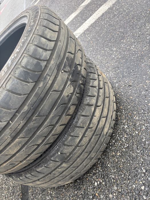 Anvelope 235/45/18