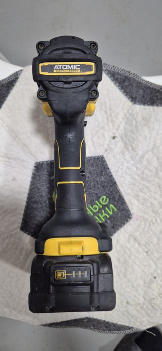 Гайковерт Dewalt DCF921