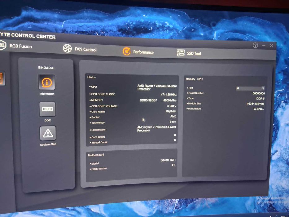 Геймърски Компютър Ryzen 7 7800X3D, RTX 5070 12GB, 32GB, 1000 M2 SSD