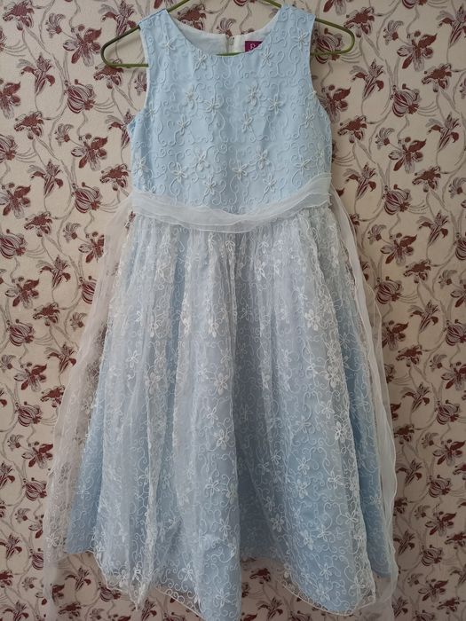 Праздничное платье для девочки