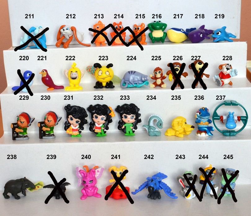 400 Киндер играчки от яйца Kinder Surprise