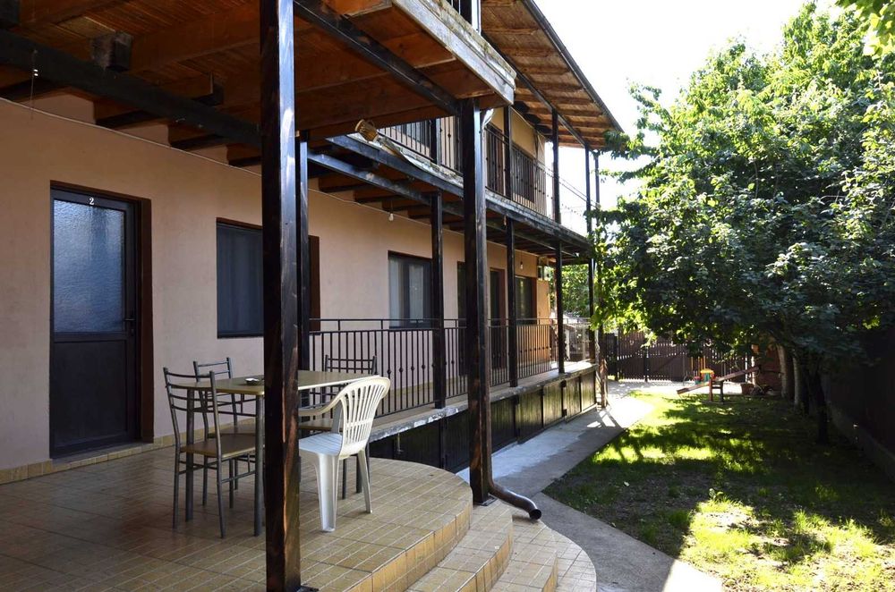 Cazare in Costinesti- avem camere libere