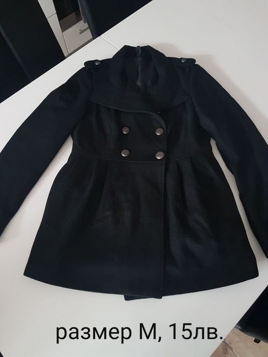 Дамски палта,якета и дрехи ,размер М