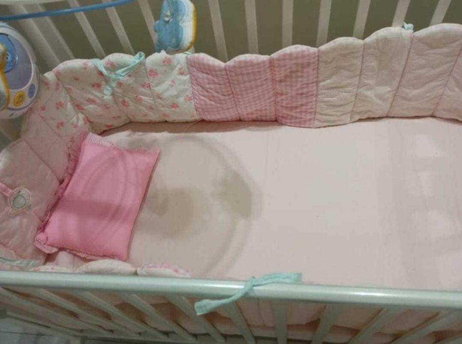 Детская кроватка