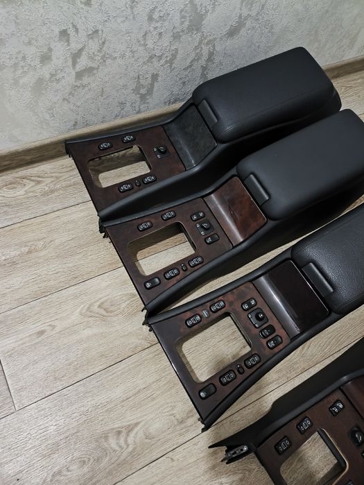 Подлокотник mercedes 210/ 202