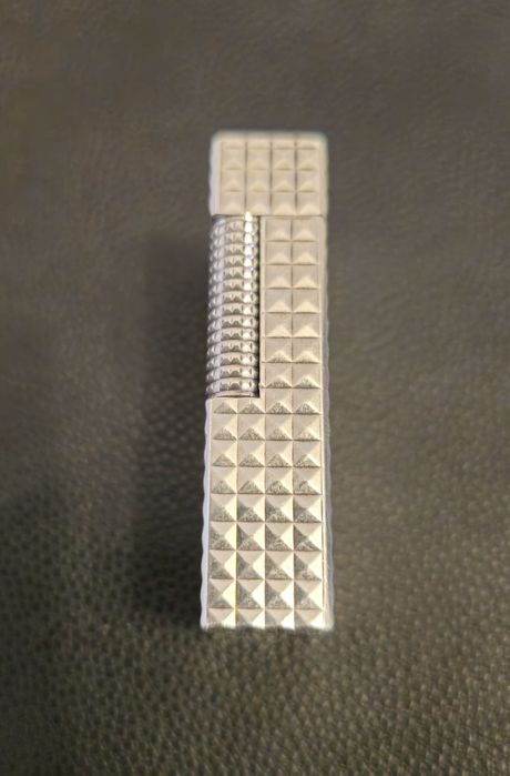 Сребърна запалка S.T.DUPONT